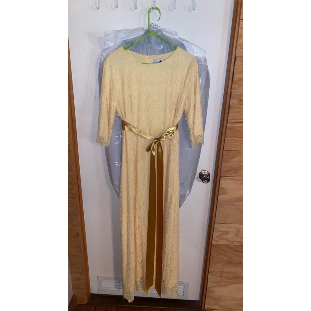 Dainty Jewell boutique dress